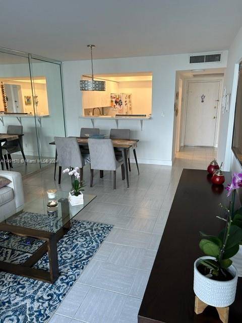 Beautiful 1 1 ocean front condo in Hallandale next to Hollywood, Dania and Golden Beach.