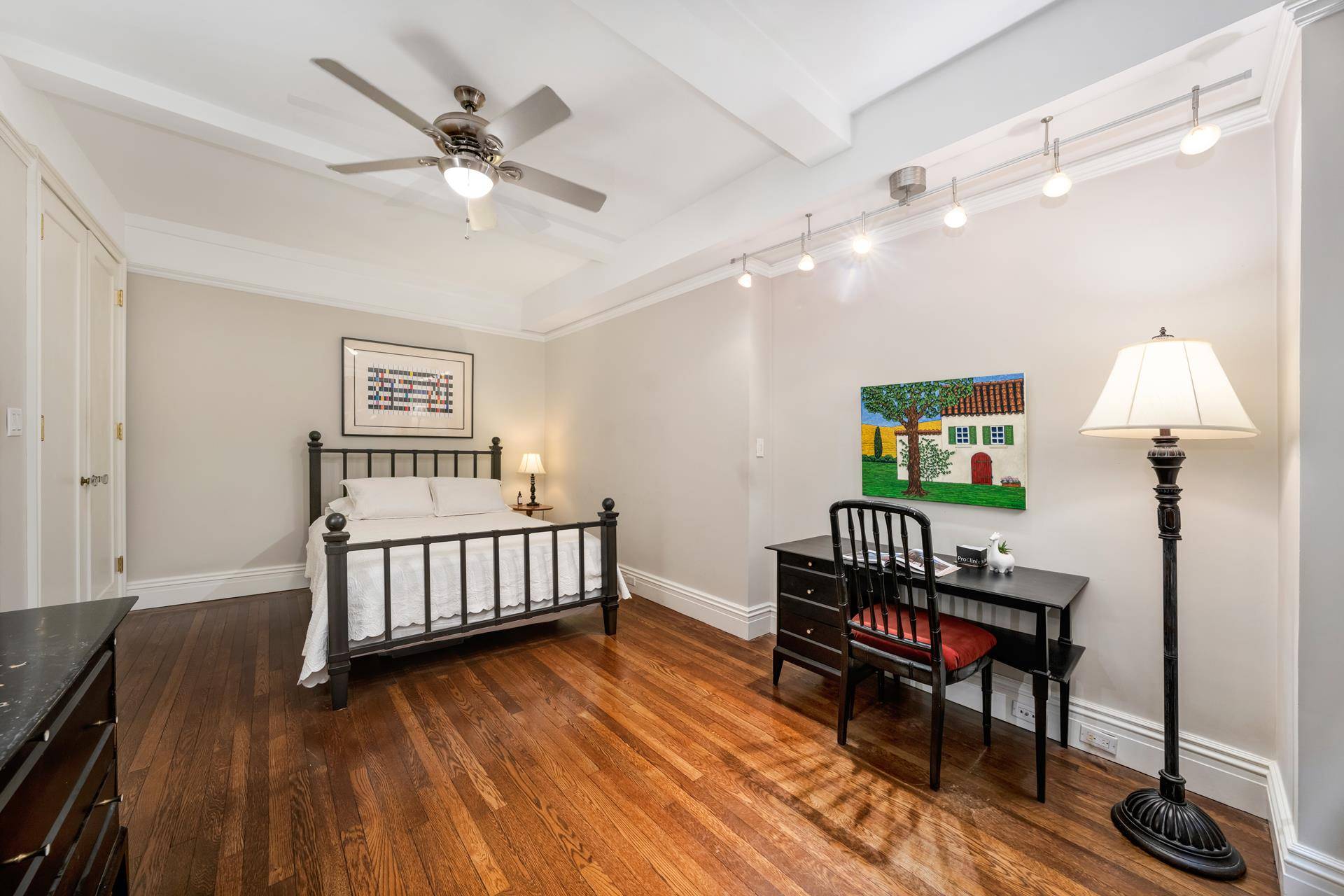 WELCOME TO THIS METICULOUSLY RENOVATED TWO BEDROOM, TWO BATHROOM HOME This beautiful and serene Classic 5 blends the best of 1920's architecture with an impeccable renovation to accommodate contemporary living.