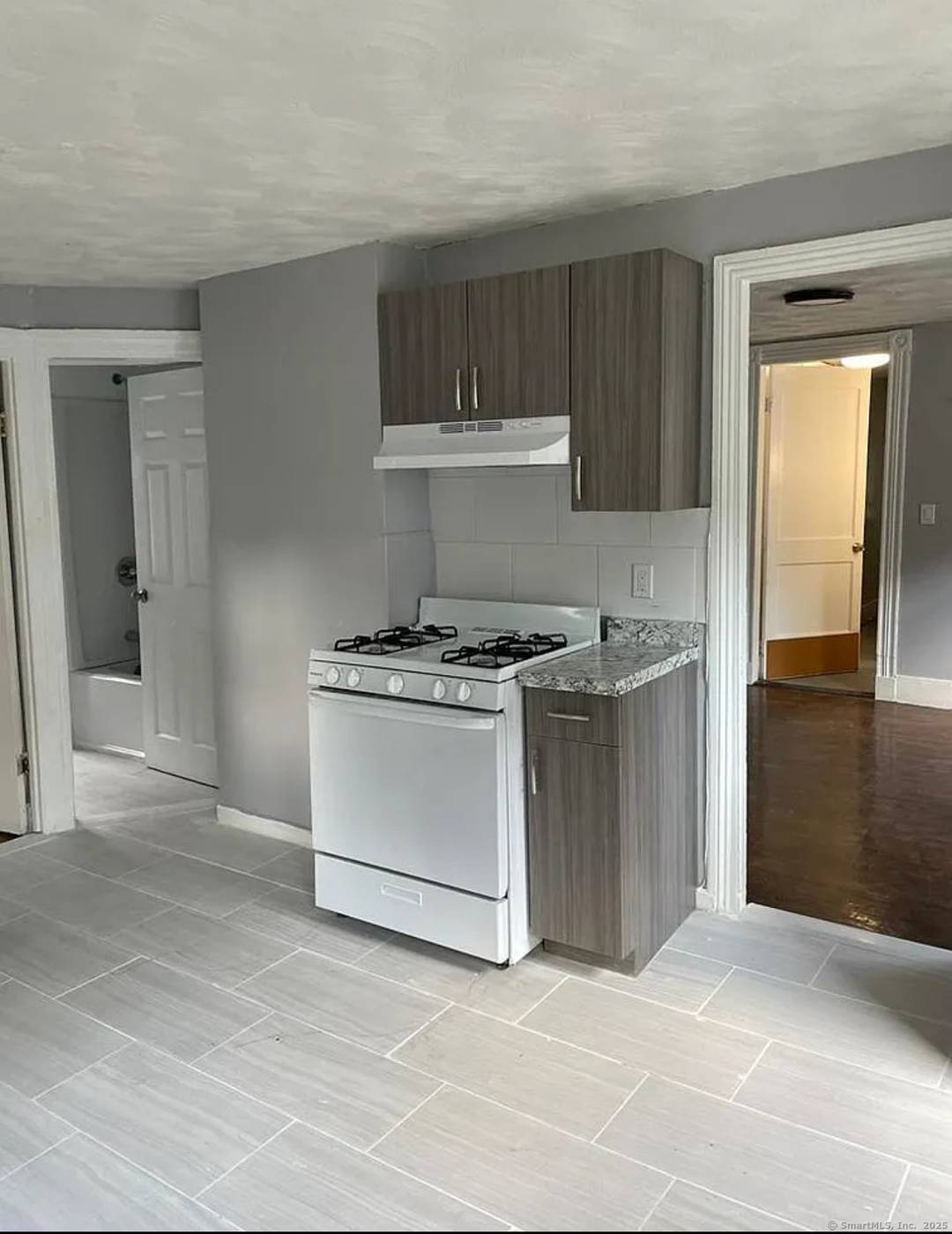 Welcome to 174 Butler Street bright, clean units 3 bedrooms and 1 bath and the other 4 5 bedroom with 2 bathrooms.