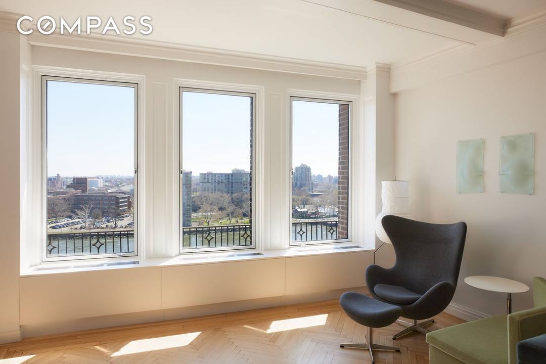 Light, views, and good architecture are the fundamentals of 25 East End Avenue Residence 11E, an exquisite and fully renovated three bedroom, four bathroom, triple exposure home, featured in Architectural ...