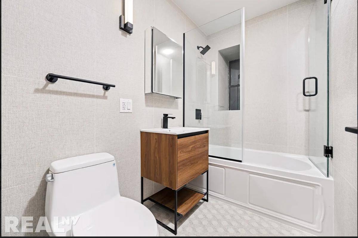 Spacious 4 Bedroom, 2 Bath in Prime Park Slope One Block from Prospect Park !