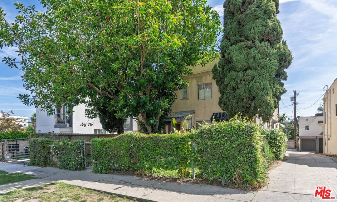 328  N Alexandria Ave 5BR Mid Wilshire La
