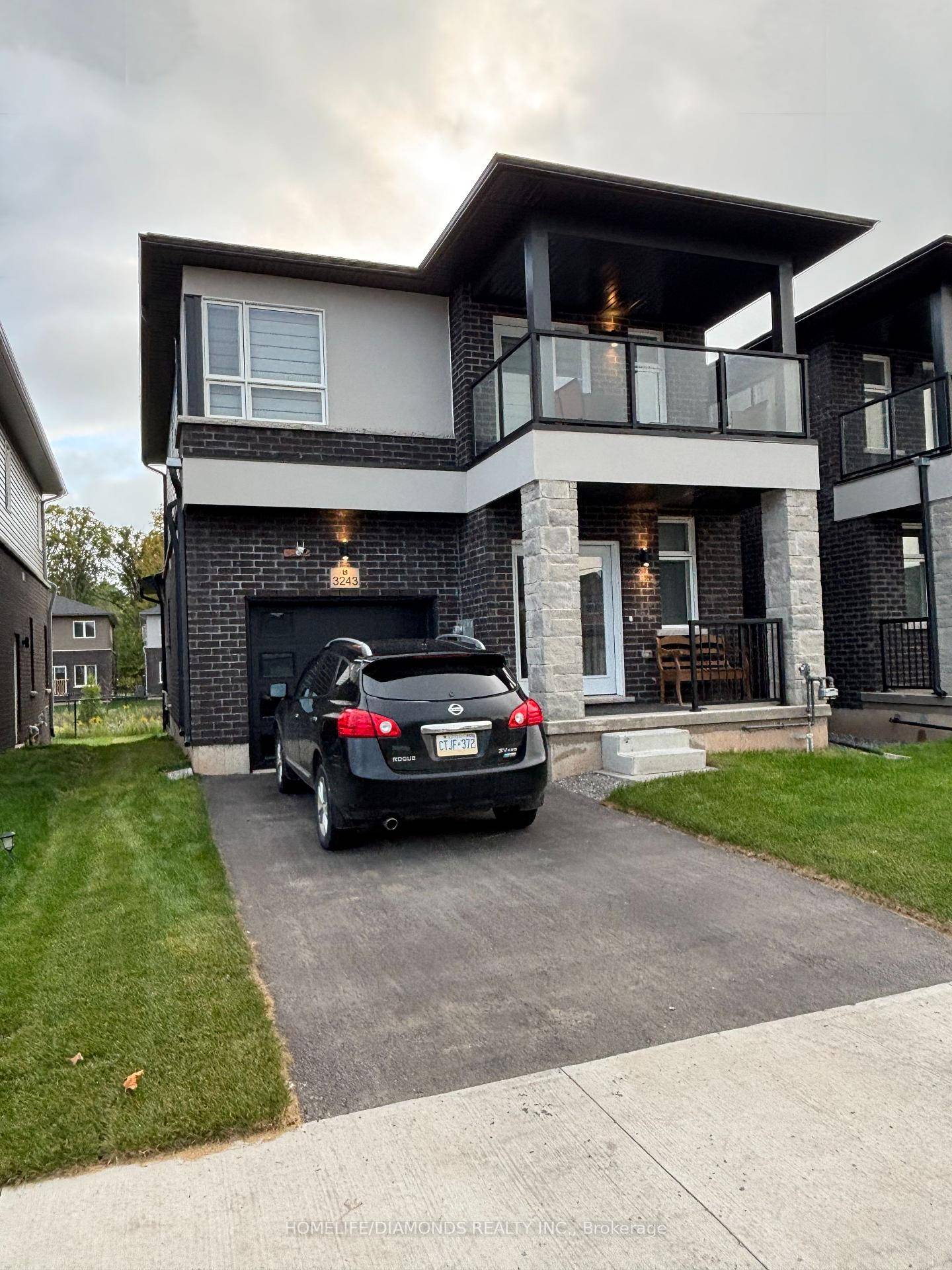 Welcome to this inviting two Storey semi detached home in the desirable Southridge Meadows Development in Fort Erie.