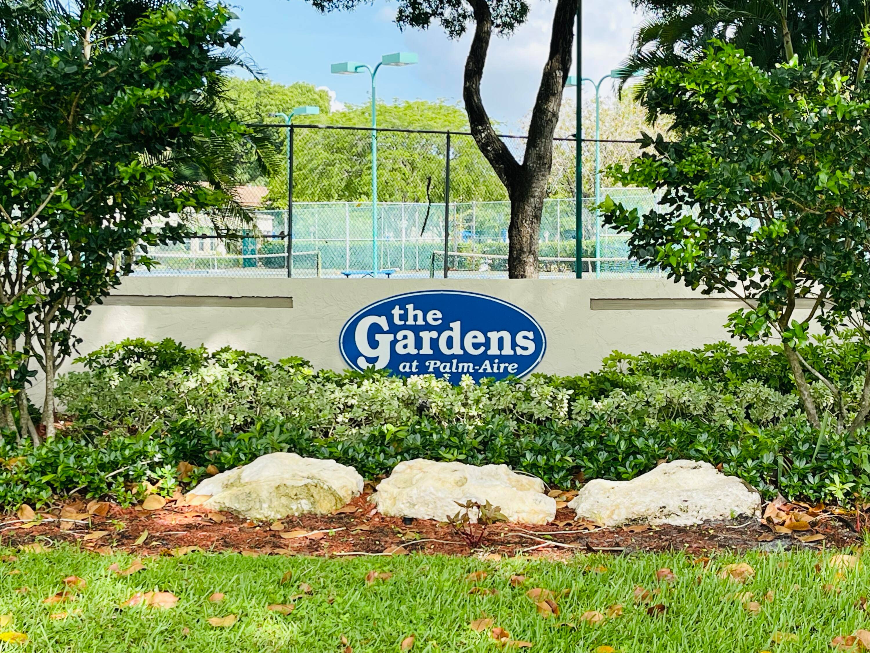 All Ages 2BR 2BA Condo 1st Floor corner unit with Waterview Patio !