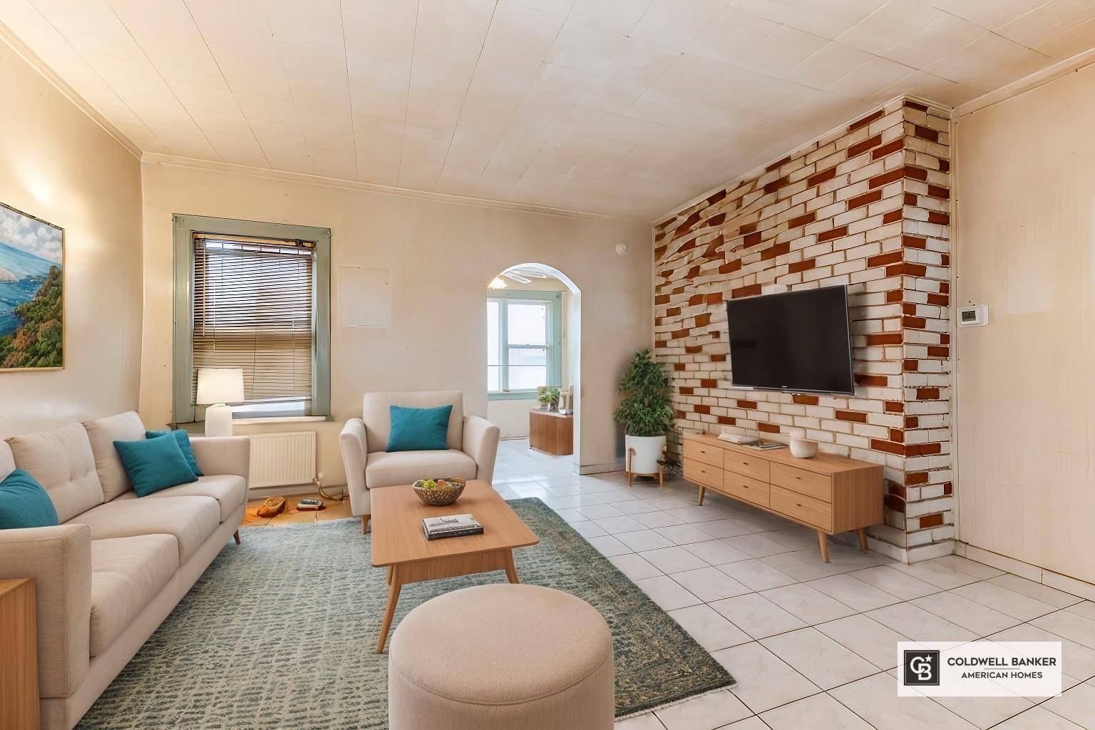 Charm, Convenience, Community !