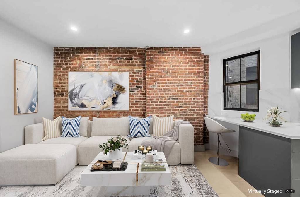 LAST UNIT available for 2025 in Aurora !