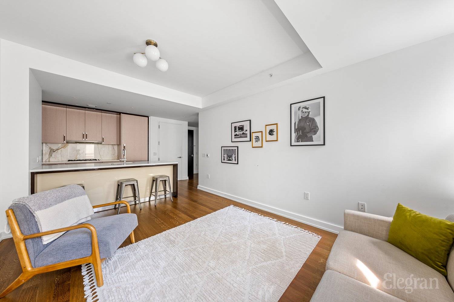 One of Chelsea s most competitively priced and meticulously designed two bedroom units in the full service Seymour Condominium of West Chelsea.