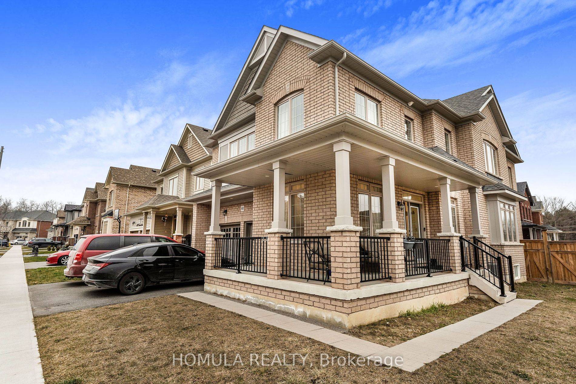 Welcome to the epitome of contemporary luxury living !