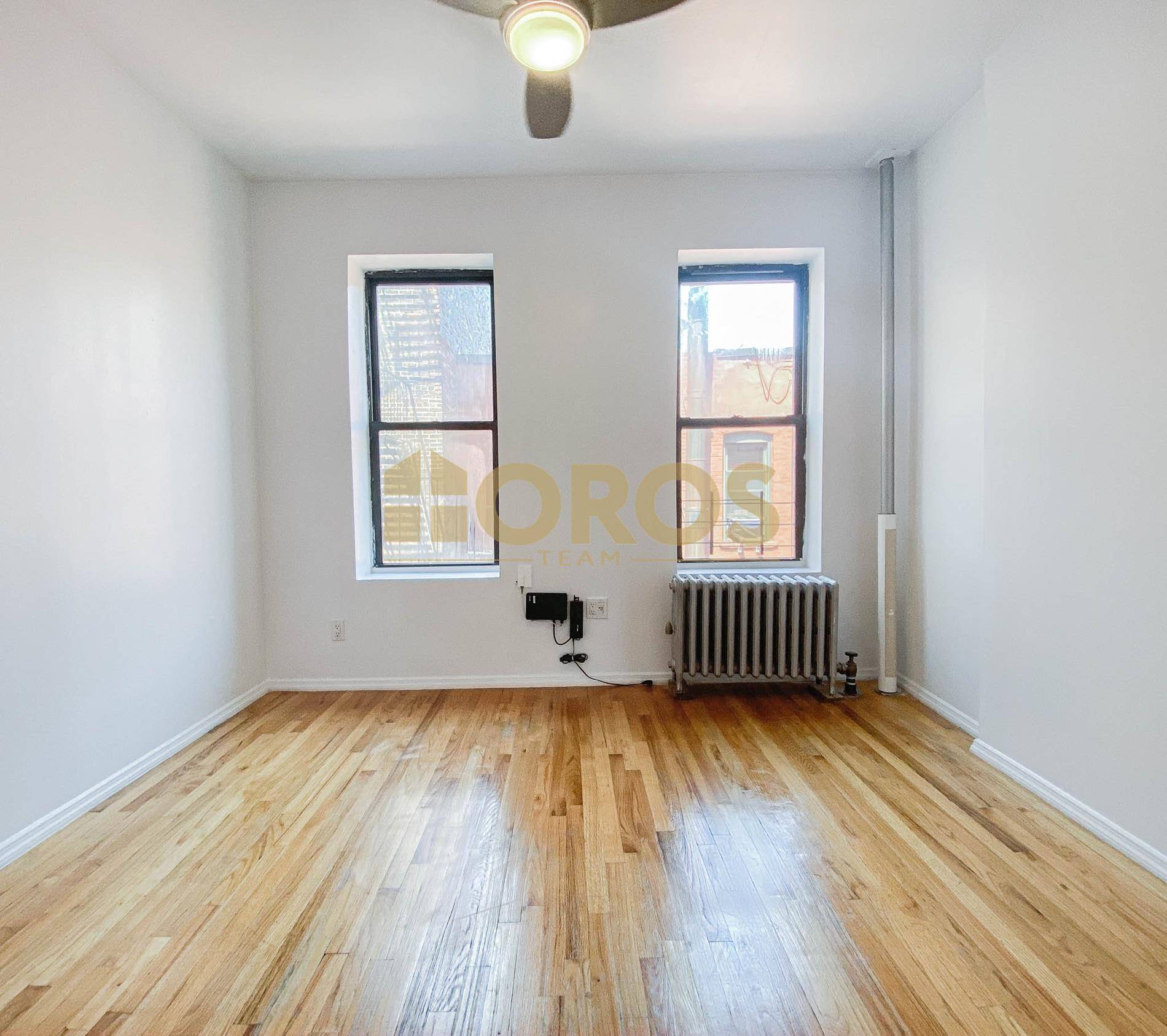 Sunny and Large Studio in East Village !