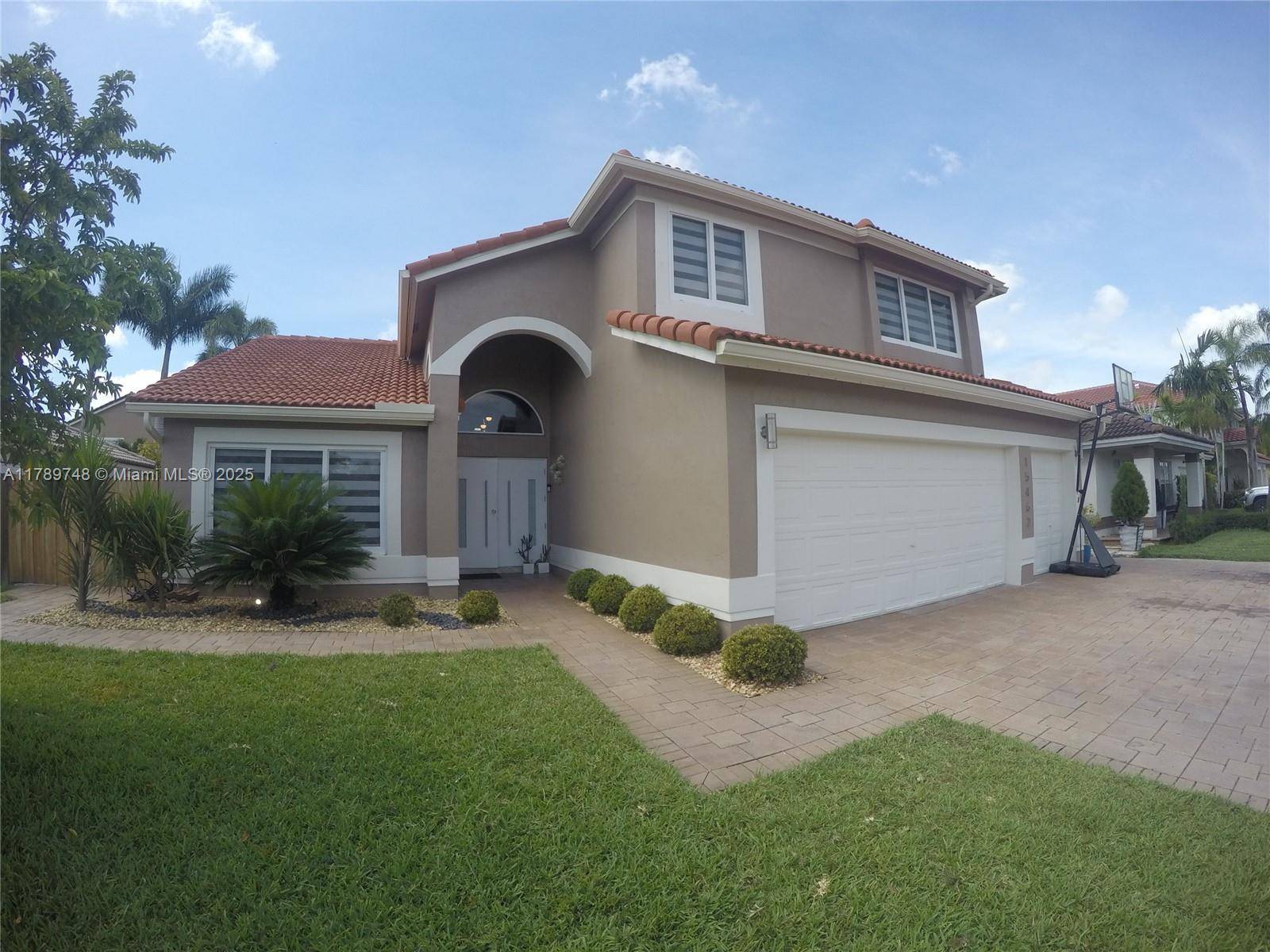 Spectacular Two Story Home in Miami 5 Bedrooms, 3 Bathrooms, Pool amp ; Gazebo Welcome to this beautifully designed two story residence in one of Miami s most sought after ...