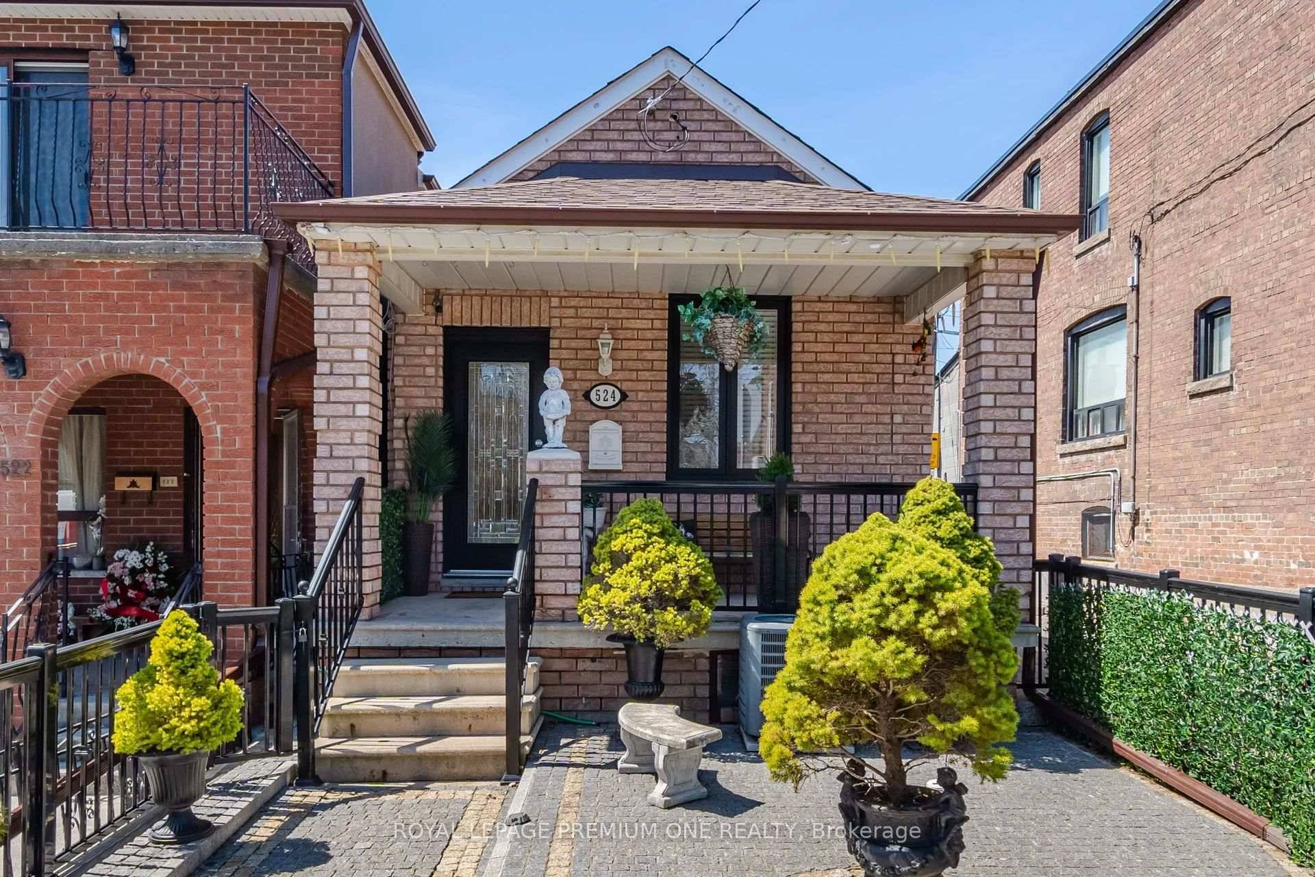 Welcome to 524 Salem Ave a rare opportunity to own a charming, fully detached 2 1 bedroom, 2 bathroom bungalow in a prime Toronto location !