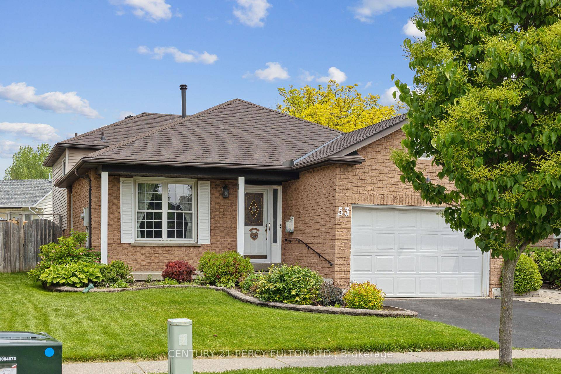 Welcome to 53 Sandringham Drive !