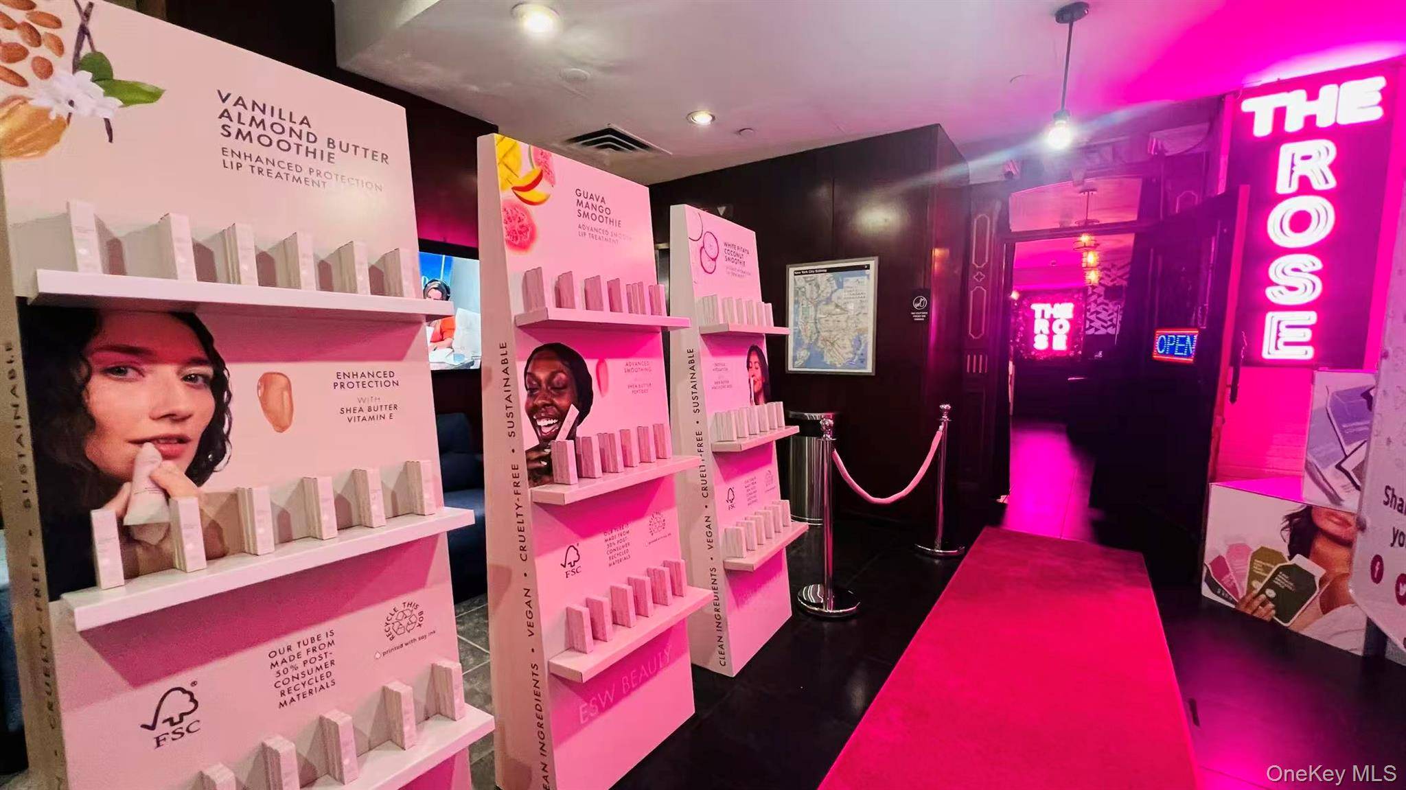 Exceptional opportunity to acquire a fully operational high end bar business in the heart of Manhattan s Chelsea district.