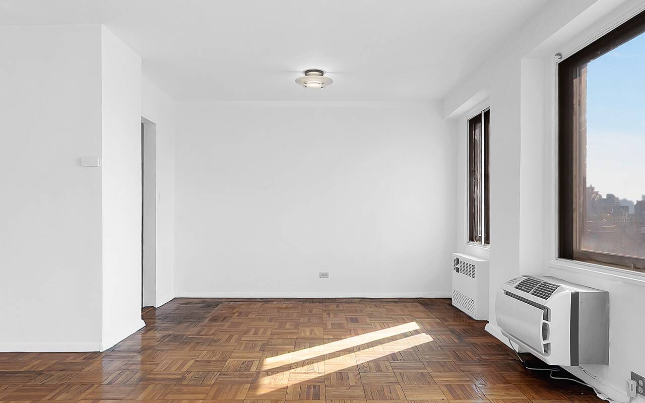 Located on the 10th floor of CENTURY TOWERS, this OVERSIZED ONE BEDROOM, ONE BATHROOM residence offers SWEEPING OPEN SKY VIEWS over the West Village and beyond.