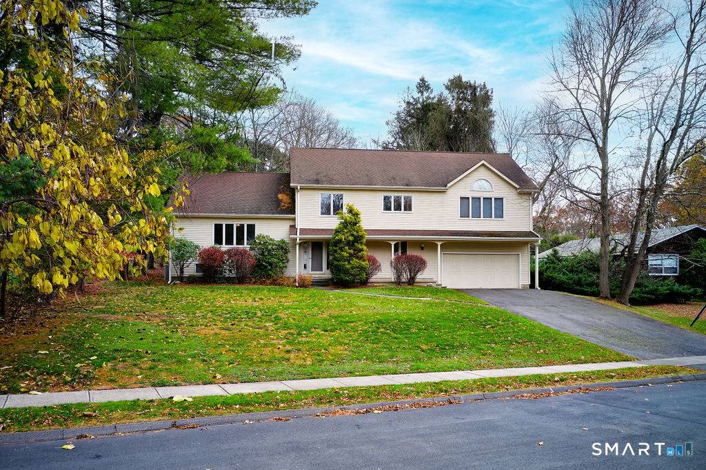 This sensational open concept home is designed for both comfort and style, featuring a gourmet kitchen equipped with high end appliances, perfect for culinary enthusiasts.