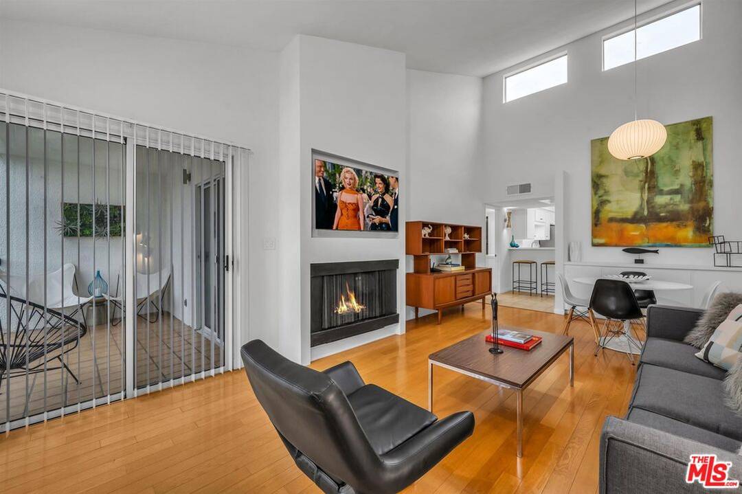 943   12th St 1BR Santa Monica La