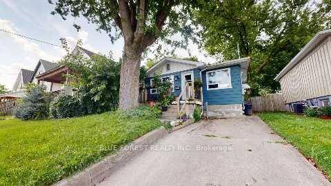 Welcome to this delightful 2 bedroom gem, perfectly situated on a peaceful street and surrounded by mature trees that provide just the right amount of shade.