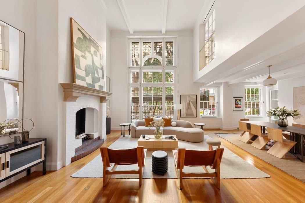 Grand Duplex Loft with 20 Foot Ceilings in a Landmark 1907 Building A rare opportunity to own a spectacular duplex residence in one of New York City s most distinguished ...
