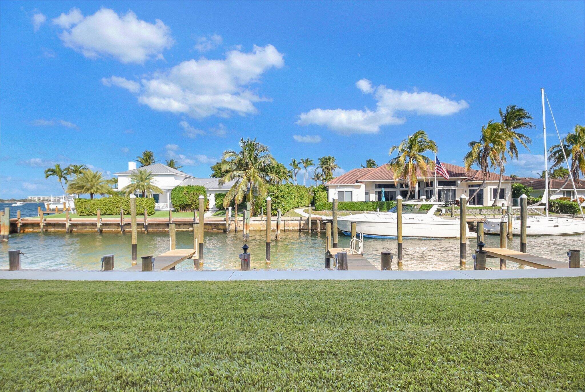 Looking for the Florida Intracoastal Lifestyle at an Affordable Cost ?