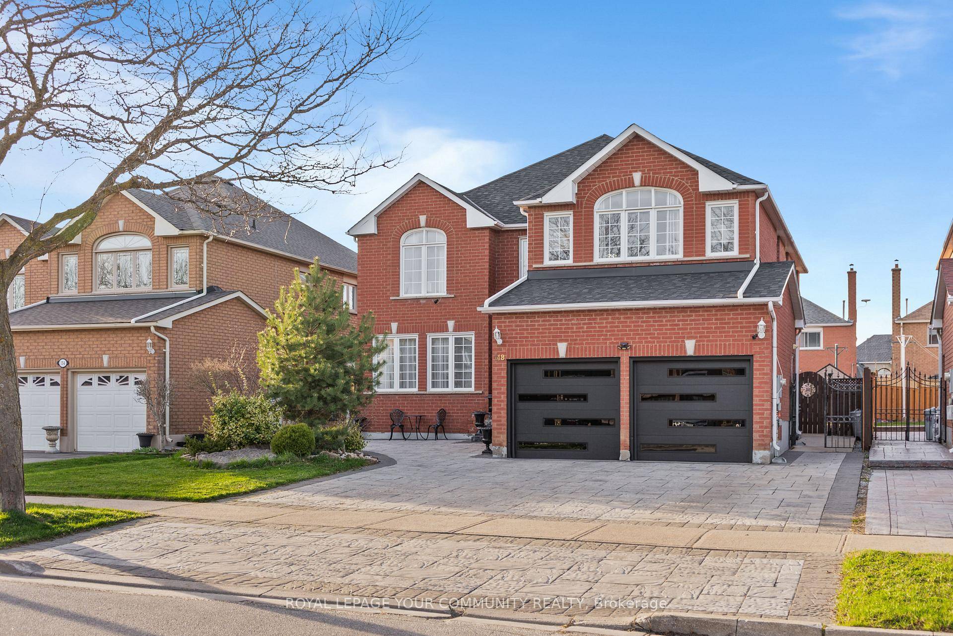 Welcome to 148 Caproni Drive a bright, spacious, and move in ready home for lease in the heart of Maple !