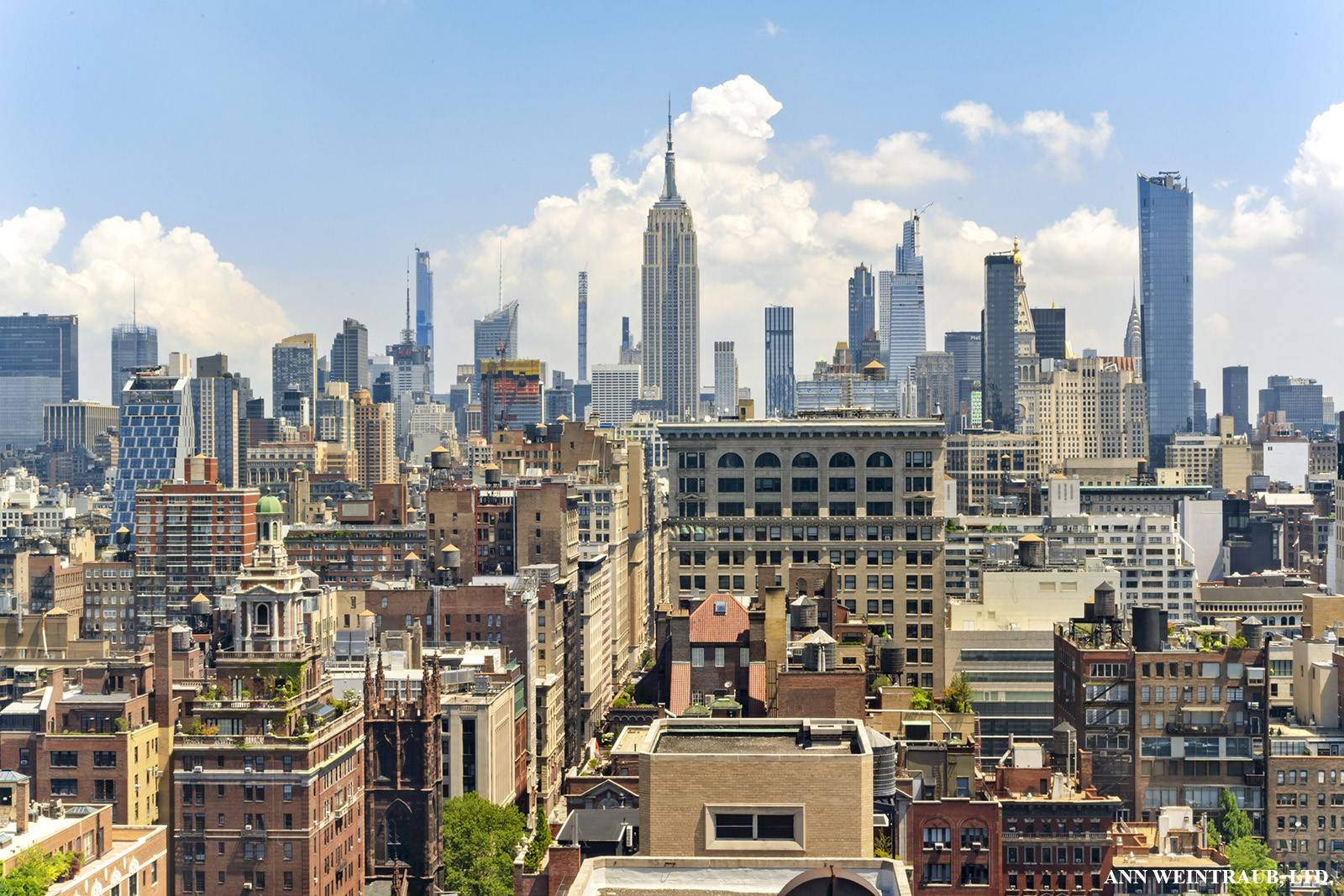 Perched up high in the Tower of One Fifth Avenue, the landmark, art deco, doorman building, sits this special apartment which has incomparable and infinite northern views of the Empire ...