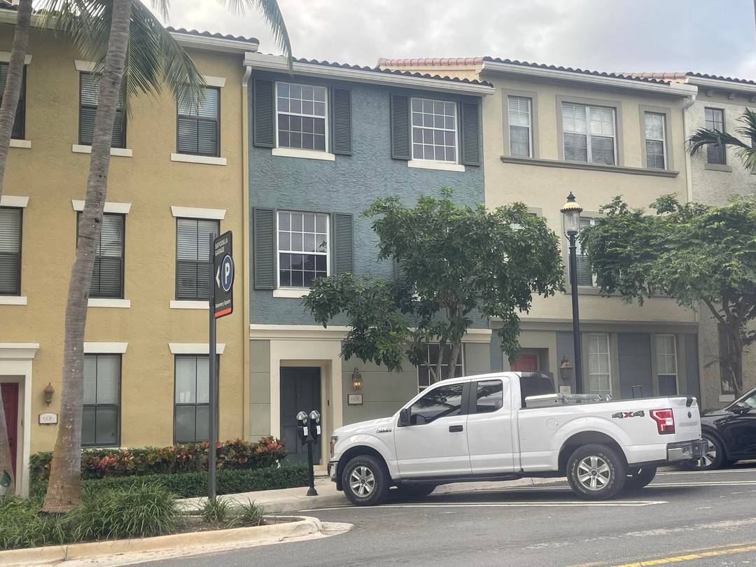 Charming three bedroom and three full bathroom townhome in a prime location in CityPlace and located directly across from the Publix Grocery just about twenty steps from your front door.