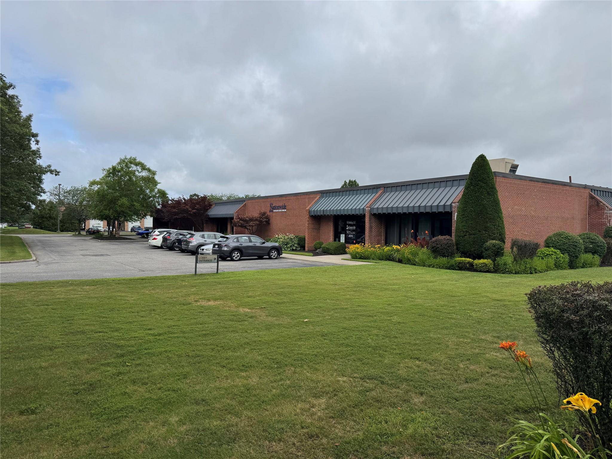 Prime Office Space located less than a mile from MacArthur Airport and between the LIE and Sunrise HWY.