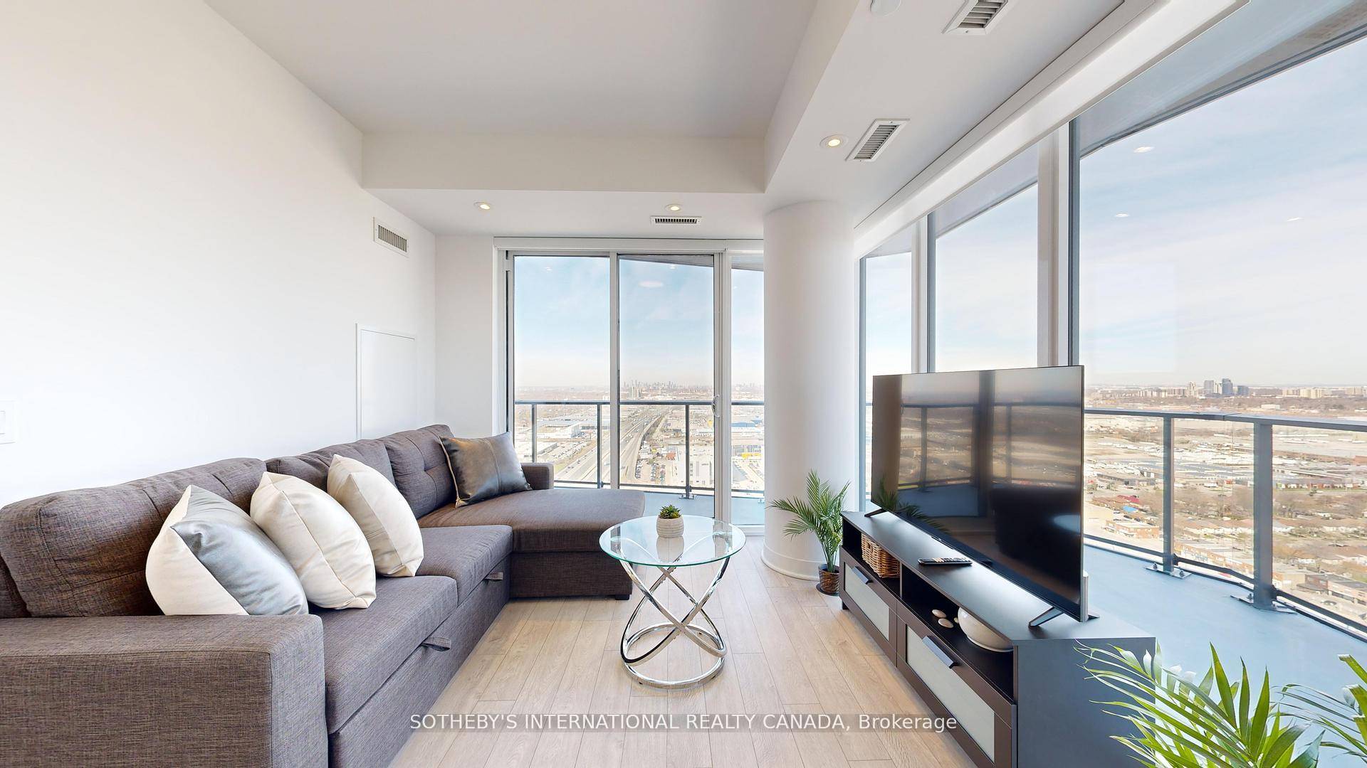 Welcome to a refined urban retreat at 36 Zorra Street, ideally situated at the vibrant crossroads of Kipling Avenue and The Queensway.