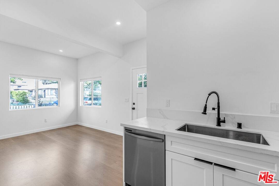 1536 11th St 2BR Santa Monica La
