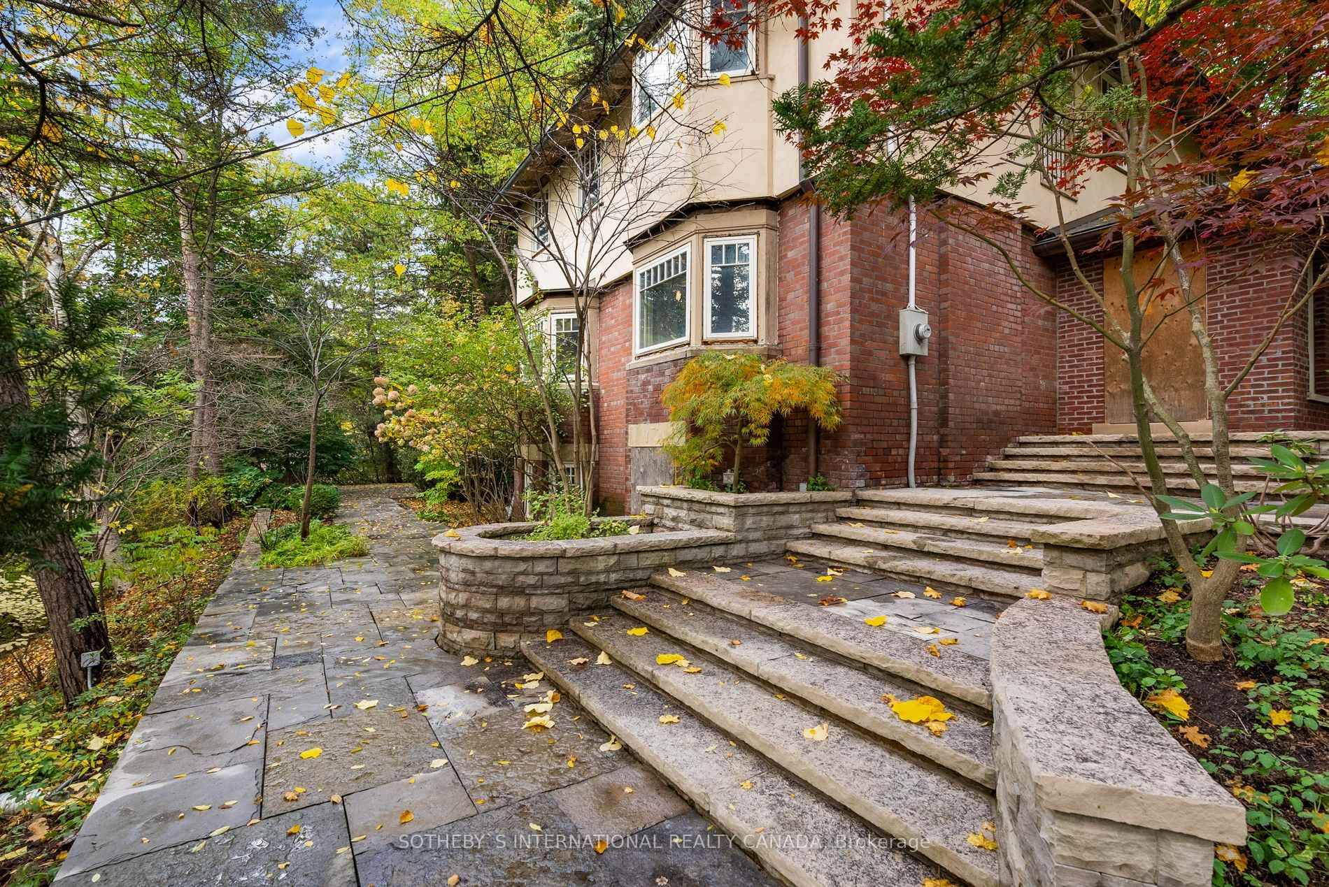 Stairway to heaven, 56 Roxborough Dr.