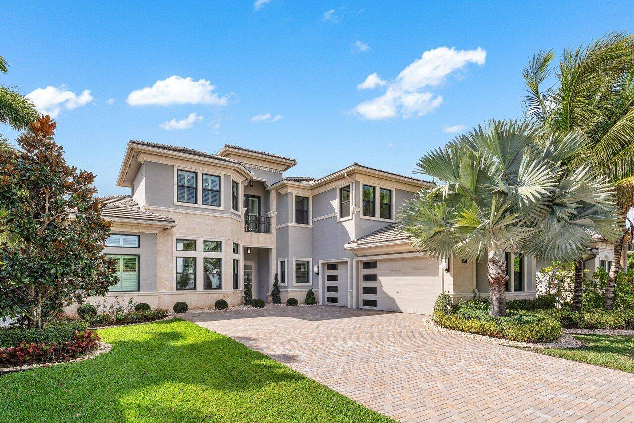 Stunning Colonnade Grand model in coveted Boca Bridges, featuring 5 bedrooms, 6.