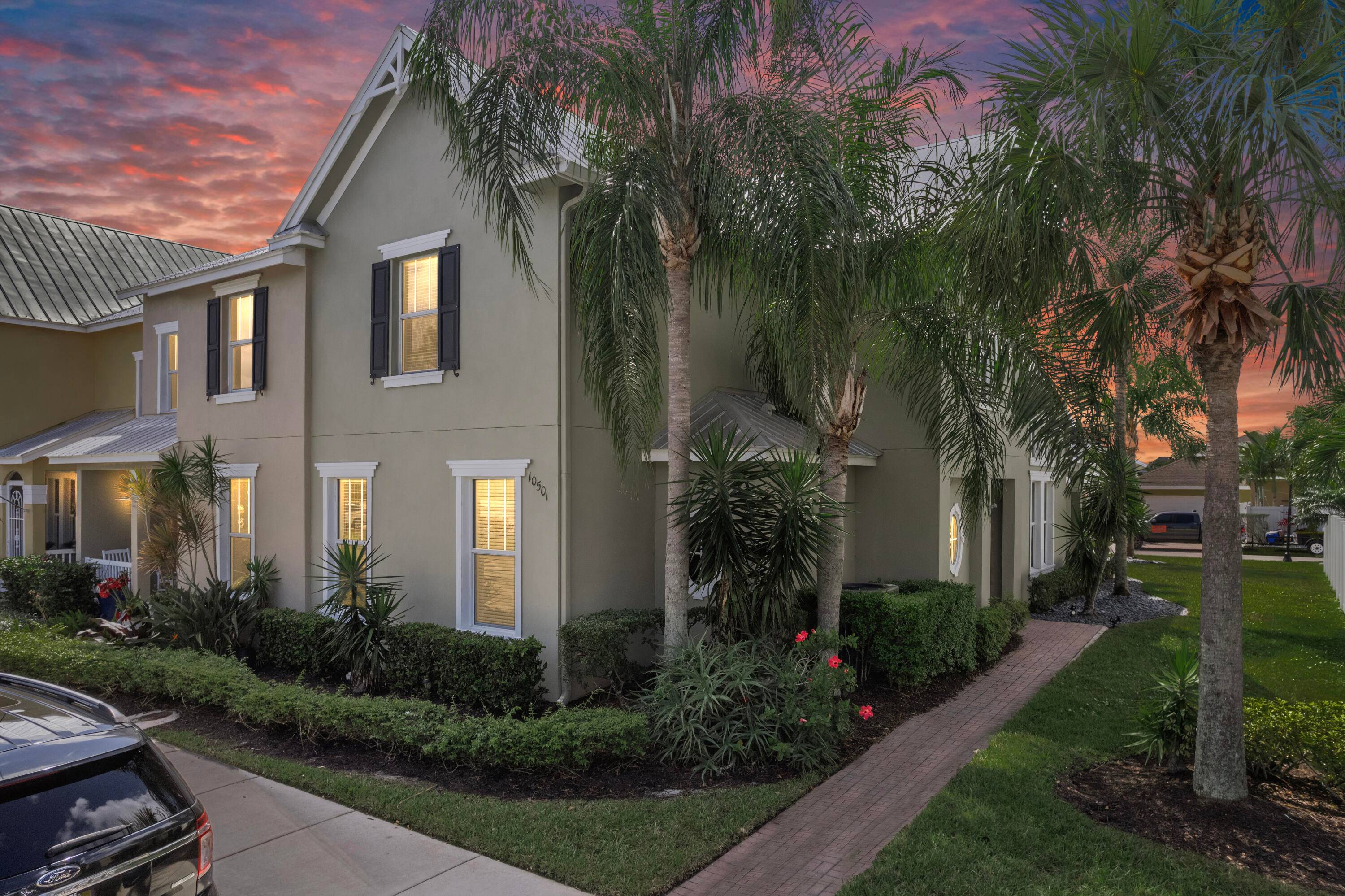 Welcome to your new home in the heart of Tradition !
