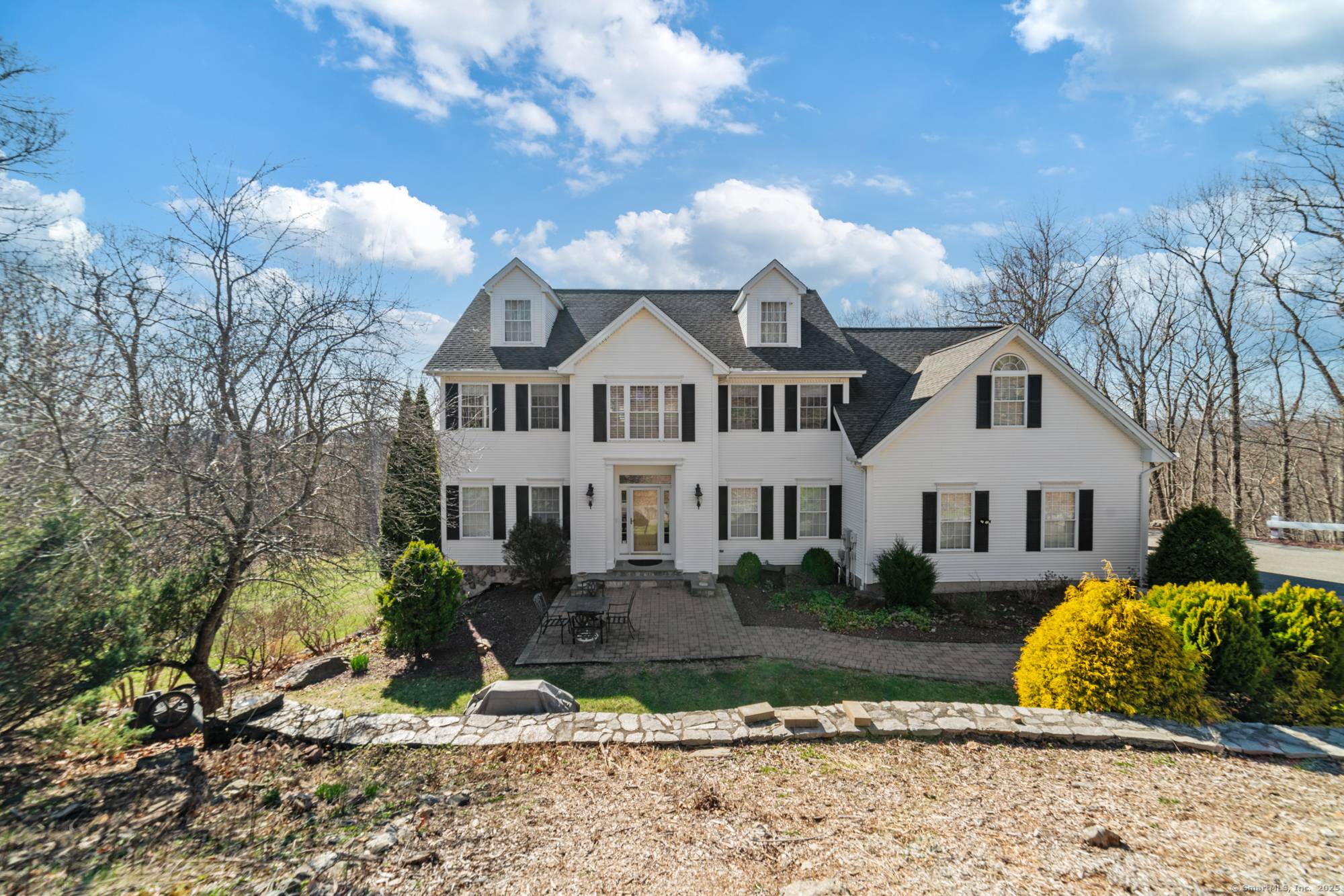 YES ! ! ! You can have it all and this home has it all !