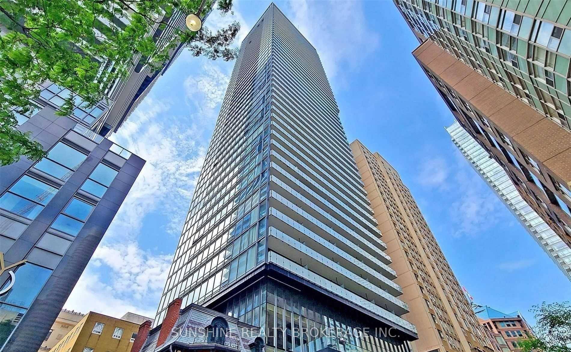 Welcome to Karma Condos, a stylish 2 bedroom, 2 bathroom corner unit in the heart of Toronto Bay Street Corridor.