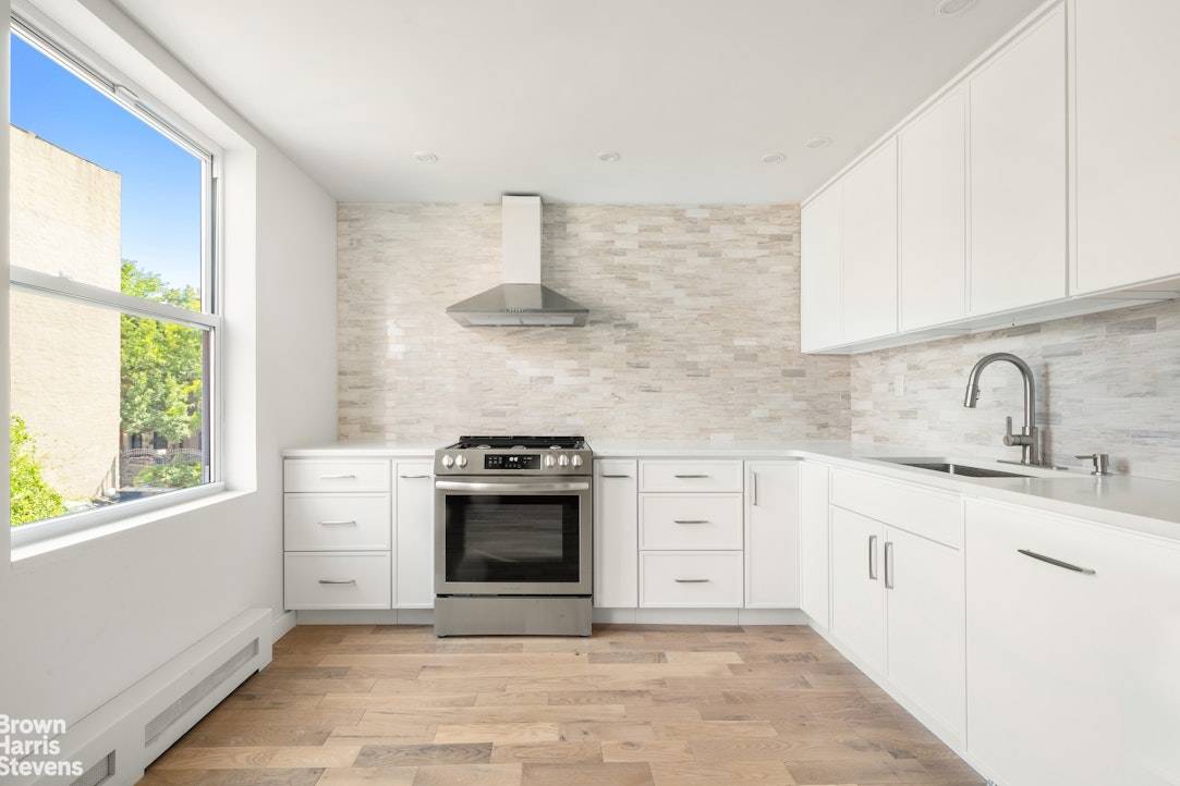 This brand newly renovated 2 bedroom, 2.