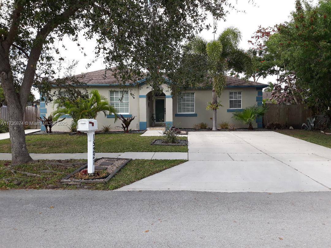 Prime Location ! Spacious 4 bedroom home, located in a cul de sac quiet neighborhood, offering perfect combination of convenience and comfort, NO HOA fees and built in 2007 makes ...