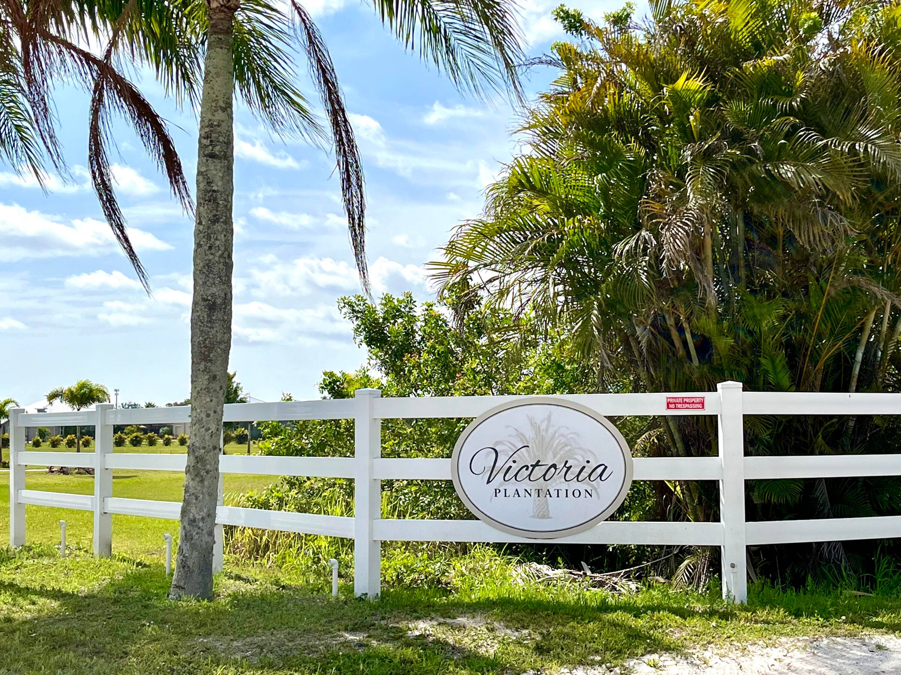Nearly 5 acres in the upscale community of Victoria Plantation.