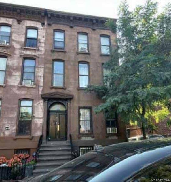 Looking for a great opportunity ?