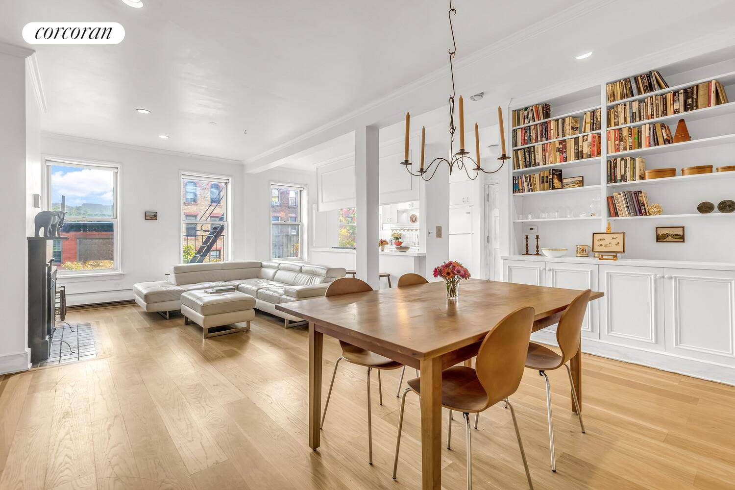 676 Union Street A Rare Park Slope Sanctuary Welcome to 676 Union Street, a rare Park Slope sanctuary.