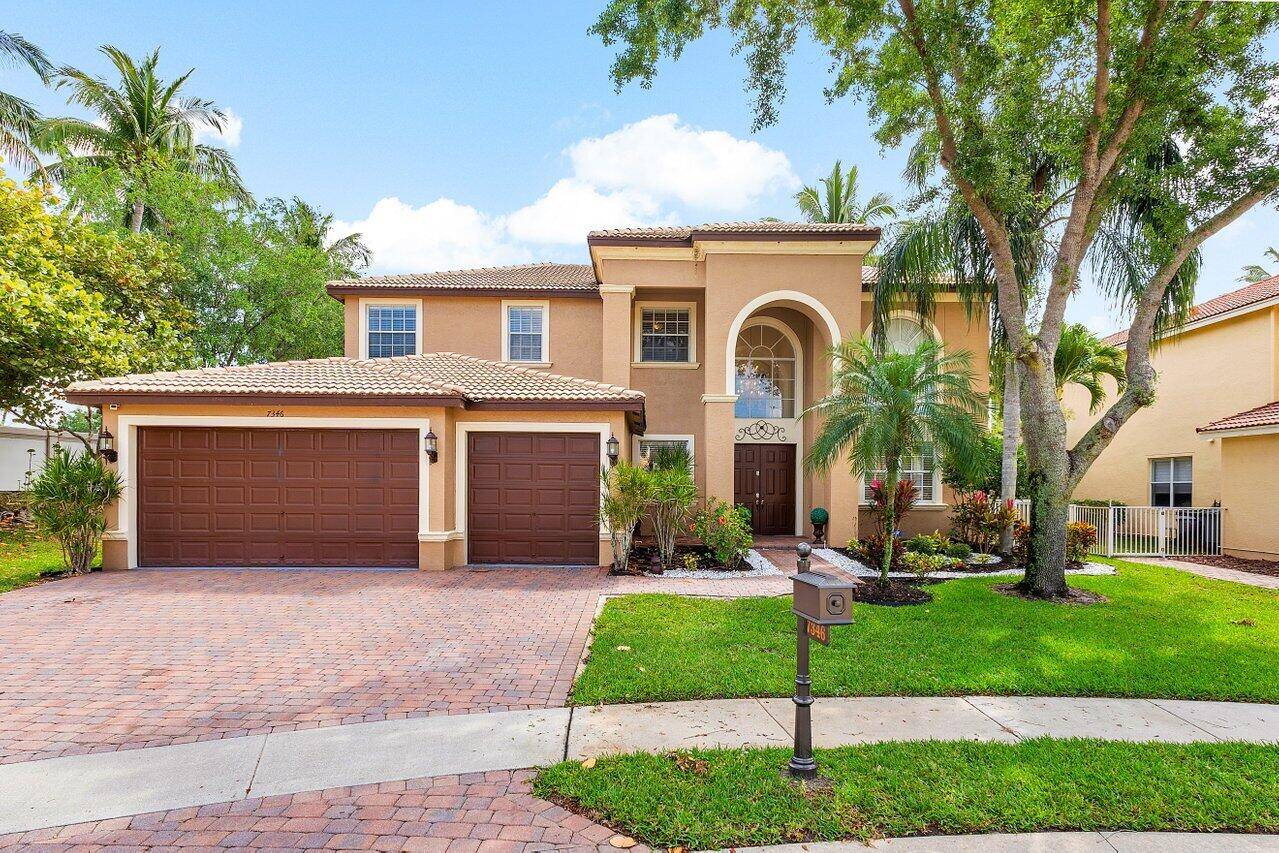 Welcome to the stunning Isolabella Estates !