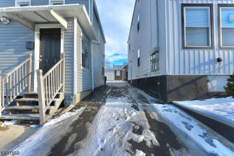 Charming Colonial in Irvington TownshipThis inviting 3 bedroom Colonial offers classic charm and everyday comfort in a convenient Irvington Township location.