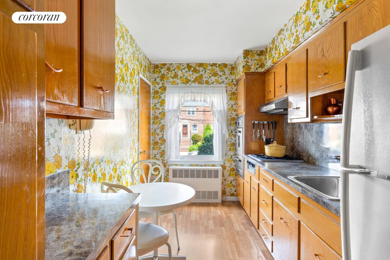 Opportunity Knocks in Middle Village !