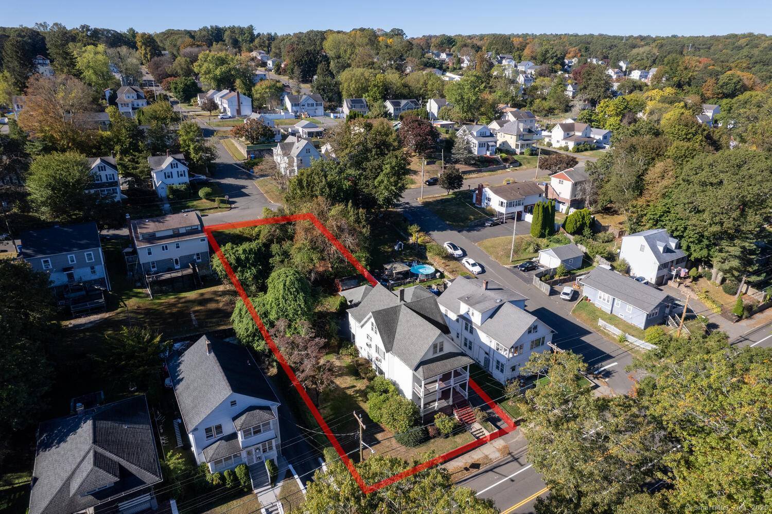 Welcome to your next multi family owner occupant or investment opportunity !