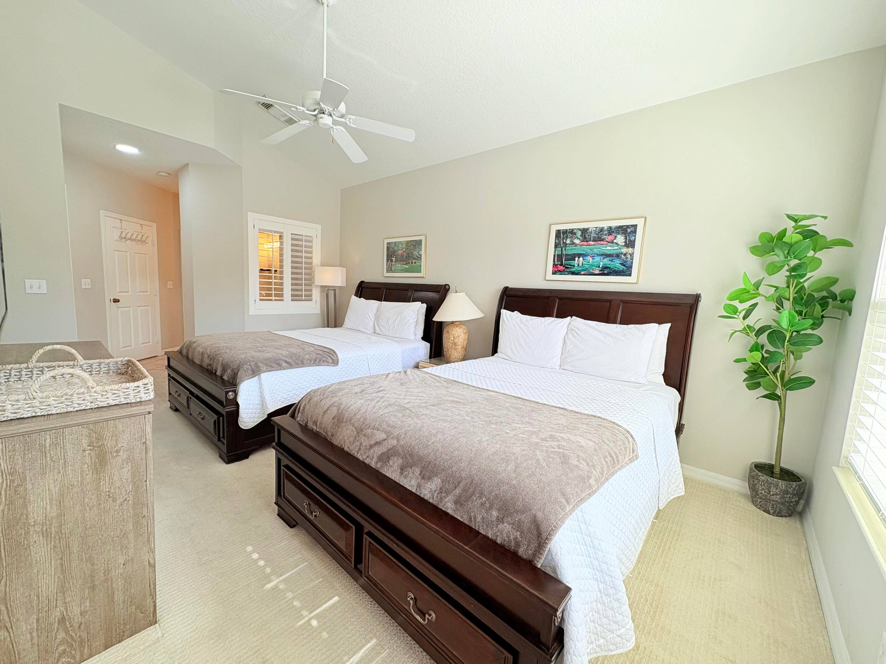 Stunning Condo in PGA Village !