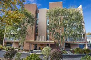 This fabulous Penthouse apartment located directly on Norwalk Harbor has it all.