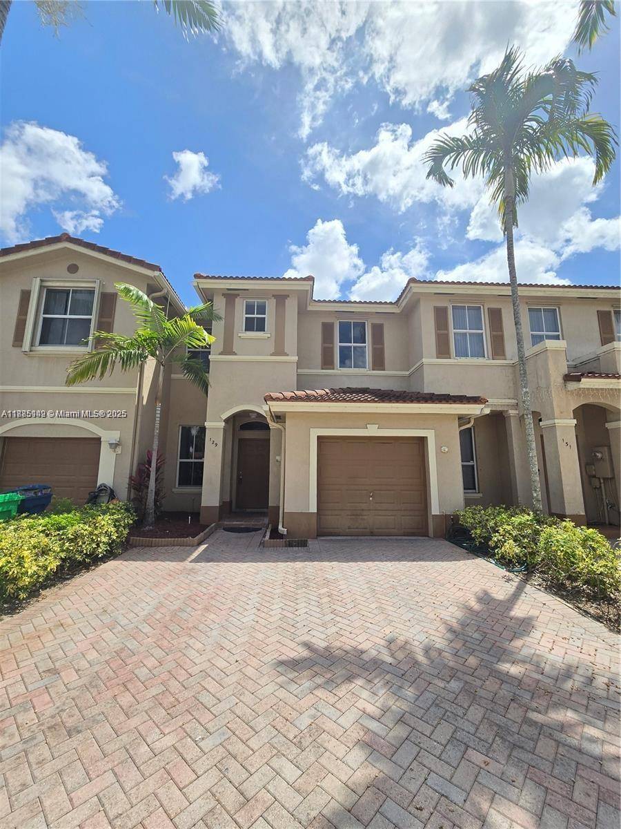 Fully remodeled, move in ready townhouse in the quiet Riverwalk community.