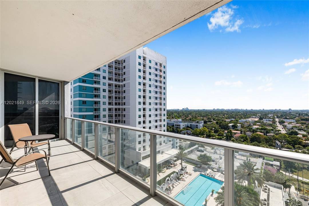 Split 2 bed, 2. 5 bath luxury Brickell condo with floor to ceiling impact windows, porcelain tile flooring, and unobstructed Miami skyline views.