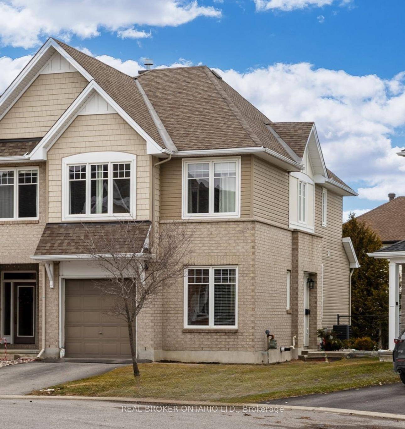 This spacious 3 bedroom, 3 bath, Tamarack end unit townhome offers a perfect blend of modern comfort and convenience in the heart of Stittsville.