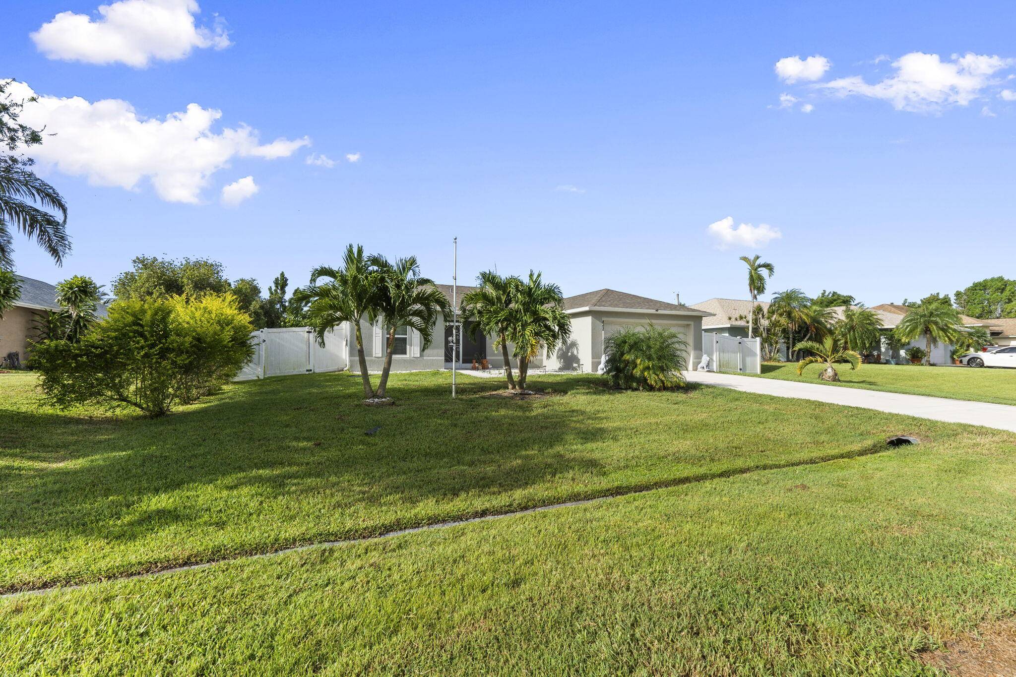 Immaculate 2021 CBS 3 bedroom, 2 bath, 2 car garage home in a prime Port Saint Lucie location !
