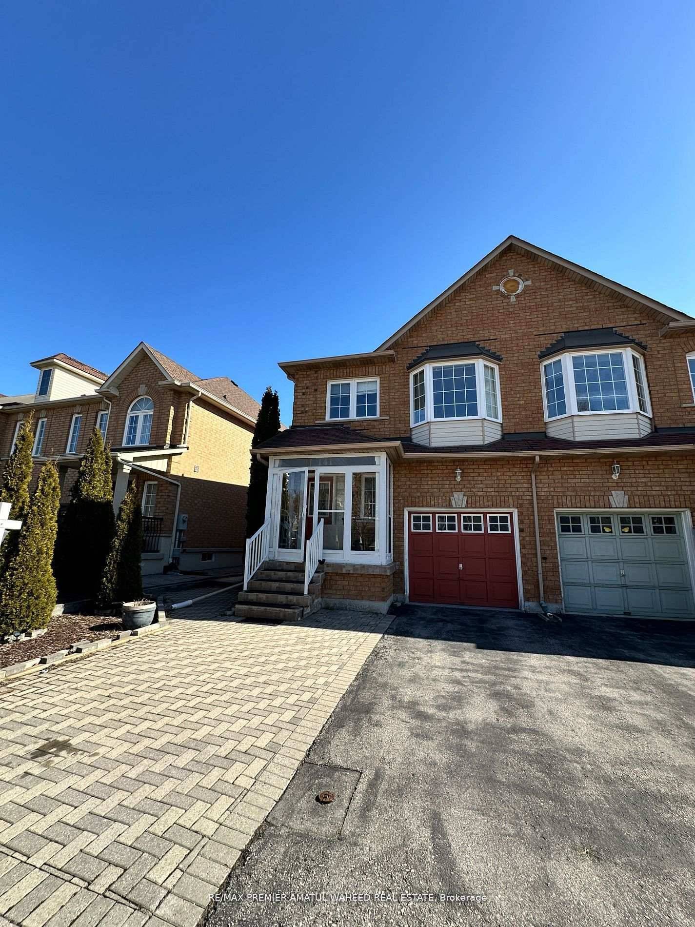 Client RemarksDiscover comfort in Vaughan's prime area with this charming 1 Bed, 1 Bath basement for rent.